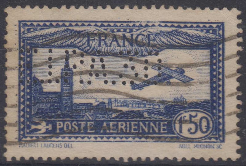 France 1930 — Scott C6b, with perf initial