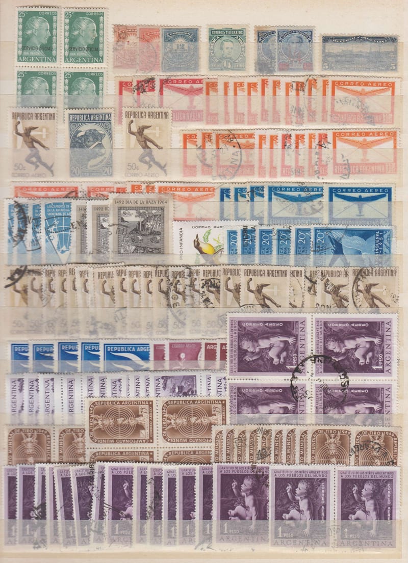 Argentina 1890 — Ordinary, airpost & official stock of 720 stamps & 3 souvenir sheets including full sets…