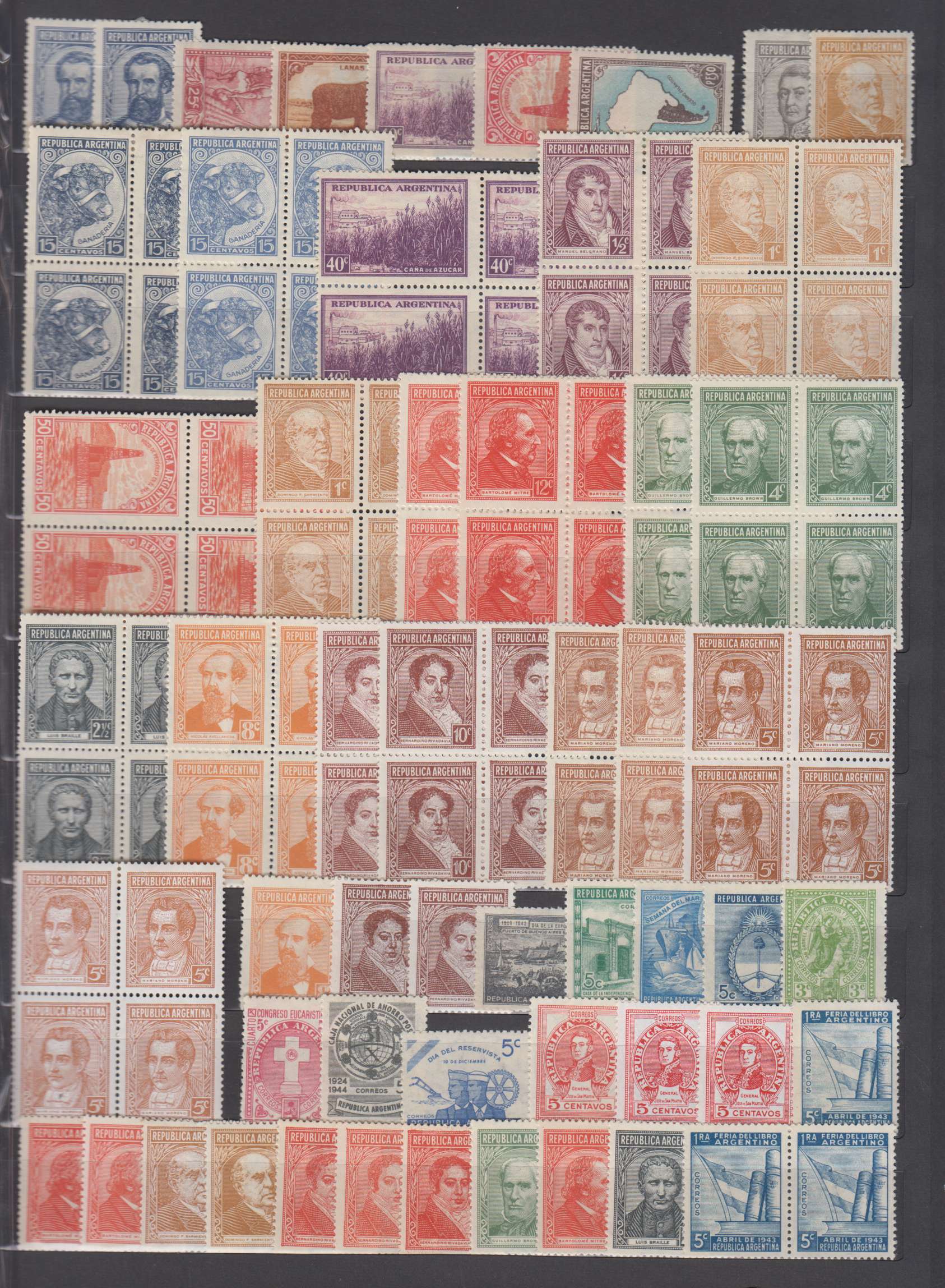 Argentina 1932 — Better selection on 2 black double pages with 321 stamps in singles, pairs or blocks of…